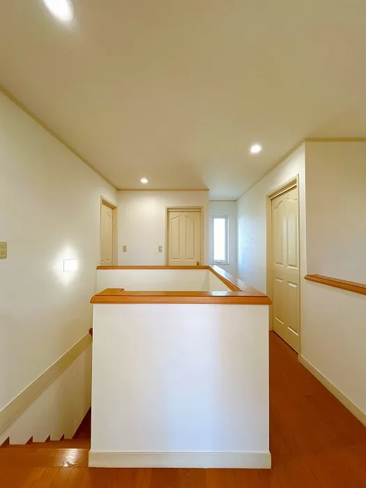 ㉖「２階廊下」各部屋とつながっております。